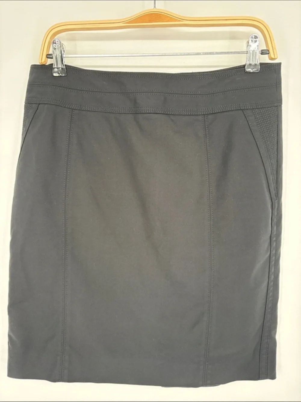 🐄 White House Black Market Black Stretch Pencil Skirt